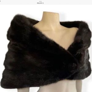BLACK MINK FUR STOLE